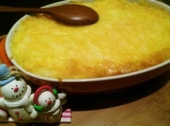 step10: 烤箱先預熱後 放進烤箱焗烤 起絲司成行 即可出爐 烤箱先預熱後 放進烤箱焗烤 起絲司成行 即可出爐