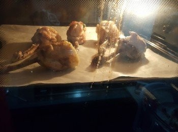 step16: 如用焗爐先預熱焗爐230度10分鐘,焗約7-10分鐘即可