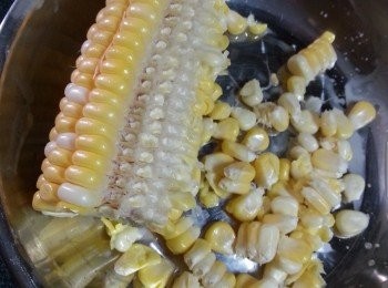 step4: 粟米先拆粒待用