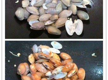 step2: 取出鍋加入1匙食油爆香薑絲蒜蓉，然後加入清洗好的海瓜子下鍋炒翻。