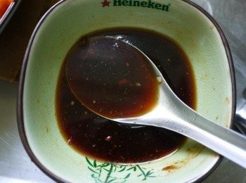 step2: <span class="group_4">醬汁</span>事先調好