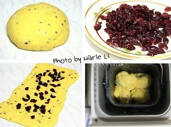 step3: 關鍵注意事項：

在麵包機開始動作算起半個小時(30分鐘)
大約是在麵包機傳來酵母粉落下的聲音之後
當次的攪拌停止之時，會有約 4分鐘的空檔時間
在這個時間點上取出麵糰
(麵包機不需要按停止鍵，讓它繼續走行程)

有時候並沒有空檔，麵包機會直接進行《發酵》
不管它，取出麵糰動作盡可能快速的將麵糰揉出空氣
然後等分為四份小麵捲
包進切碎的蔓越莓乾後捲成筒狀再放回麵包機中

※切記要將麵包機容器裡的《麵包葉片》取出來
四份麵捲各佔麵包機容器的一角擺放
蓋上麵包機上蓋讓它自行繼續走完行程
至吐司烘烤完成出爐即可