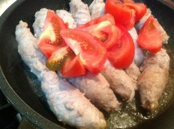 step3: 番茄、番茄醬、水，燒煮入味