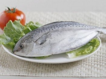 step1: 船凍花鯧鎖住海洋鮮甜味，口感似鱈魚細緻鮮嫩的口感~ 【花鯧魚限時團購活動】在17Life ，一包只要$89元~ http://www.17life.com/ppon/default.aspx?bid=9f17396b-b715-451e-ba5e-05f9423b5135