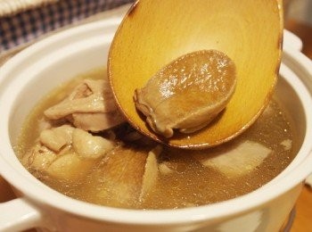 step7: 帶著彈性的鮑魚真是美味 ♡ 現在正是適合來鍋海陸雙鮮「鮑魚雞湯」的時候啦!!!