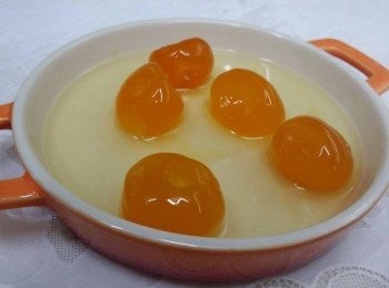 step1: 蛋用水沖淨，完全瀝乾水份,備用