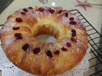 step12: 表面可灑糖粉加些蔓越莓裝飾喲 ~