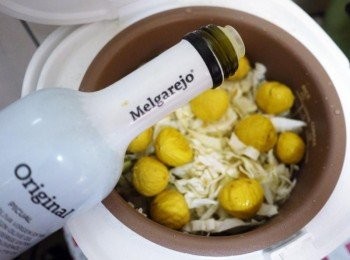 step4: 最後淋上少許的橄欖油，讓蔬菜的顏色更翠綠