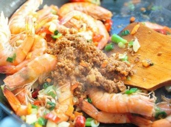 step5: 快速的均勻拌炒數下即可起鍋