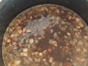 step9: 先加蓋烹煮8分鐘。