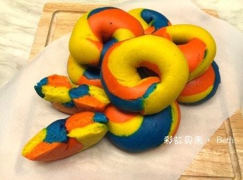 step7: 放入預熱後的烤箱，180度烤12-15分鐘左右，放涼即可食用