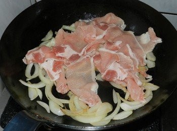 step3: 下肉片快炒