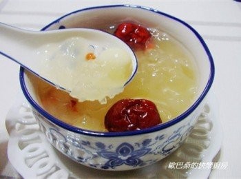 step8: 烹煮時間可依喜好口感自己增減ˊ喜歡木耳脆口些就減少時間ˊ
喜歡濃綢滑順就依分享標示時間。