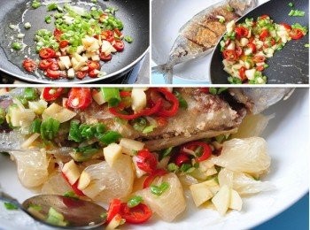 step3: 接著利用煎魚剩下的油，將辣椒末、蔥末、蒜末等爆香，加入鹽巴調味拌炒後，淋至香煎好的魚身，再將柚瓣拌入其中