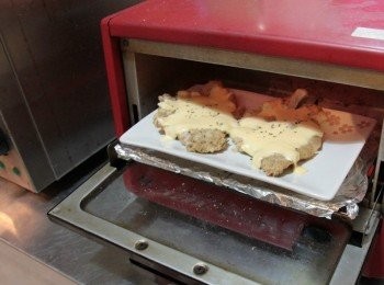 step3: 進烤箱（因為小烤箱受熱快，所以我就不用大烤箱了）