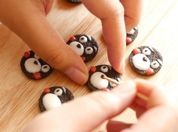 step8: 再畫上鼻子。