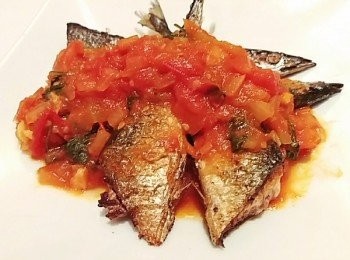 step10: 醬汁完成淋上秋刀魚即可上桌