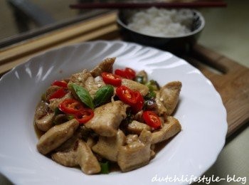 step5: 起鍋、裝盤，小辣椒的火上加油，直呼辣得過癮。