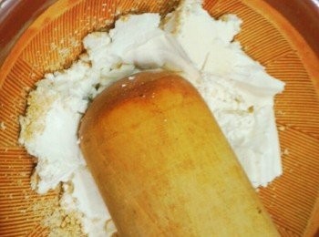 step4: 豆腐也放入一起磨成泥狀