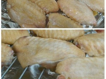 step3: 把<a href="https://bit.ly/3zHU5V3" target="_blank" data-keyword="雞翼" class="guide-link"><strong>雞翼</strong></a> <span style="display:inline-block;vertical-align:middle;margin-top:-3px;color:initial;border-radius:3px;padding:2px 3px;font-size:12px;line-height:14px;background:#87d300;color:#fff;">即買</span> 放在涼架上風乾約兩小時使雞皮乾爽。