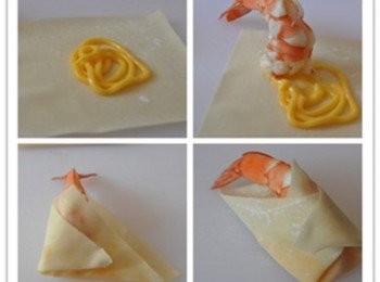 step2: 取一張餛飩皮，擠出適量的水果沙拉、鮮蝦斜對角放、將兩邊餛飩皮網內摺包覆鮮蝦