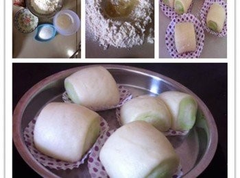 step1: 將白色麵團混合所有材料，揉至光滑。兩份麵團分別加入15ml植物油，會比較容易揉。