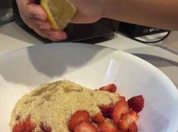 step6: 再將檸檬汁加進去