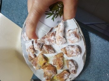 step4: 將排骨噴上油或用油掃印上油(只於面上有油就可以)