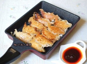 step17: 酥脆外皮是鍋貼好吃的口感