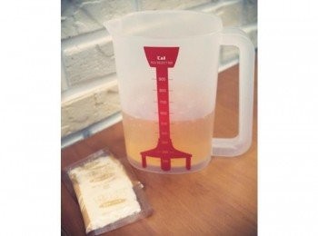 step1: 簡單的兩樣材料^^