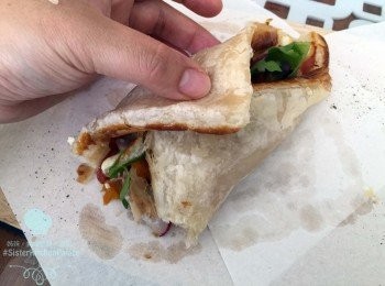 step9: 食既時候，卷起食就最方便，一啖有齊所有料