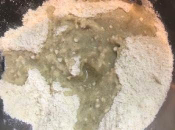 step3: 最後加入植物油。