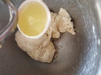 step12: 加入煮食油搓揉