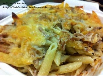 step5: 200度焗20分鐘至芝士變金黃，即可。