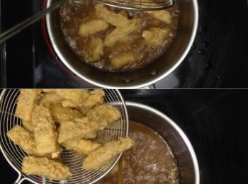 step13: 之後油鍋再開大火，把柚皮回鍋作二次油炸，見全部炸至金黃硬身，撈起隔油備用