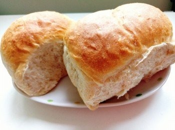 step3: 放入已預熱焗爐，用200度焗30分鐘即成。