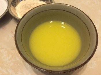 step2: 牛油隔水助溶