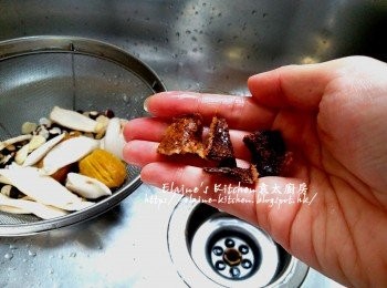 step4: 果皮刮去囊後撕成細片