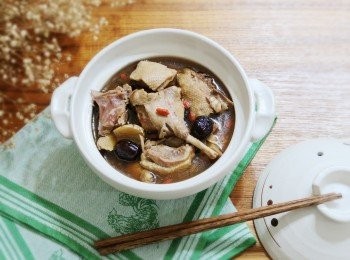 step6: 美味無法擋薑母鴨就可上桌品嘗了