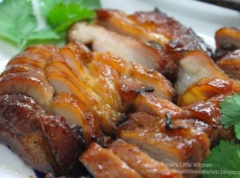 step7: 要快手煮鍋白飯和煎顆太陽蛋做一碗自家風味的「黯然銷魂飯」! 經10小時慢煮的叉燒真是入口鬆化 !! 

Happy Sous Vide !!