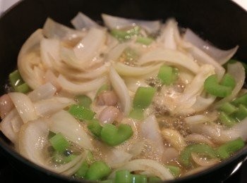 step5: 加入白酒煮至白酒揮發