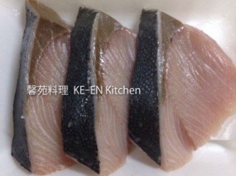 step1: 魚切條狀備用