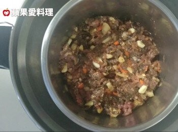 step4: 外鍋1杯水蒸熟即可。