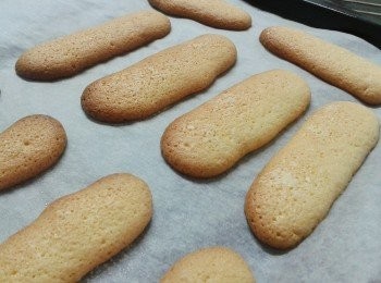 step6: 待涼後灑上糖霜即成！