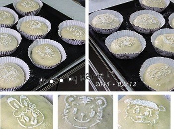 step7: 這次八個麵包，我篩了五個巧虎與他的好友
另外也篩了小叮噹和小叮嚀，還有一個史奴比
沒想到僅只是幾個卡通人物
卻讓麵包變得更加可愛，也更加吸睛了~