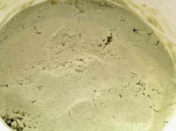 step5: 放入冷藏冰格冰凍至少4小時即可！