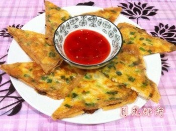 step5: 斜剪成三角形即可，沾上醬料一起享用味道更佳~