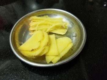 step8: 薑片