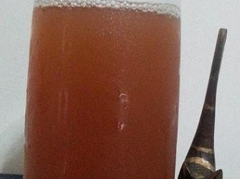 step6: 天氣真的很熱，飲杯冰凍山渣蘋果茶，真的有種透心涼感覺。^^