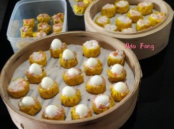 step3: 燒賣整好後，豬肉冬菇燒賣水滾計蒸7分鐘，其他兩种蒸5分鐘。